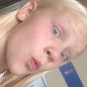 Meet your Posher, Melanie